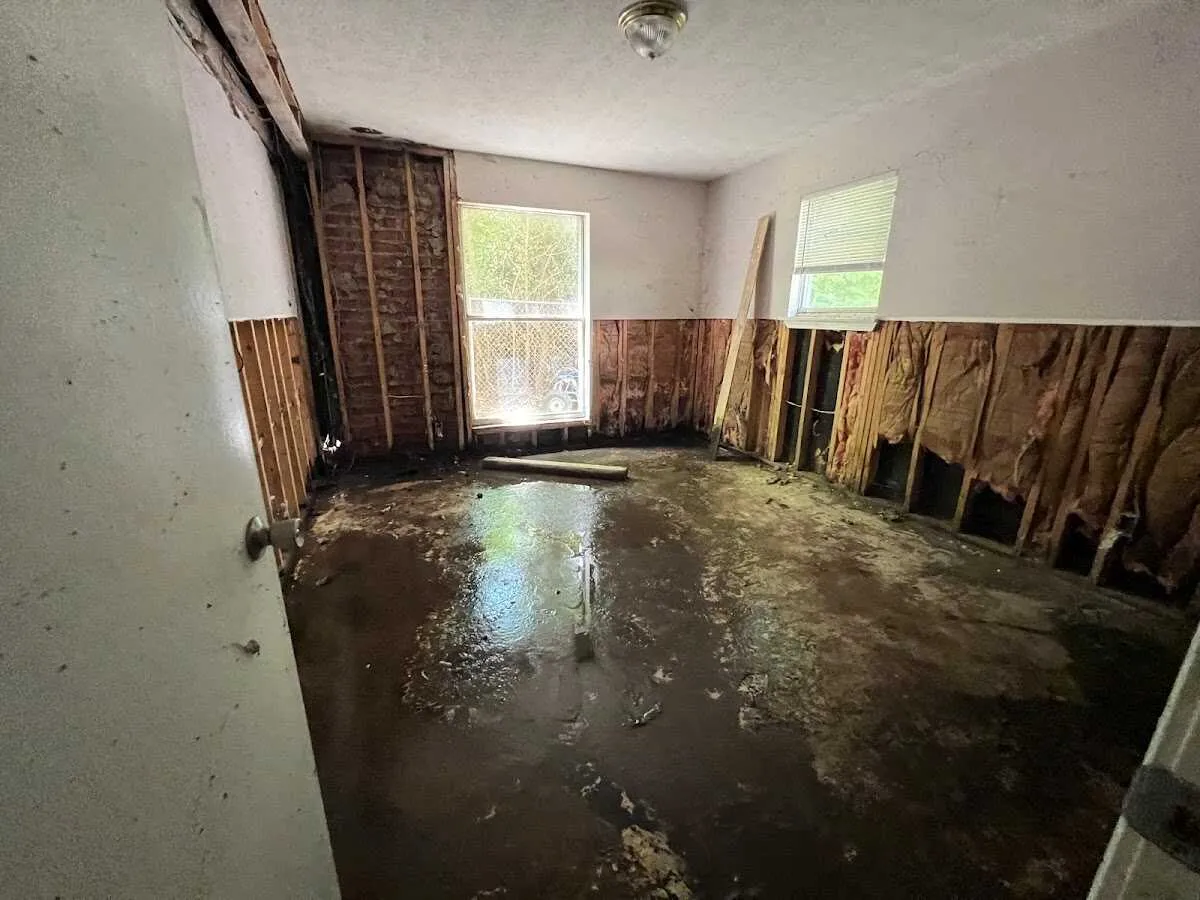 Water Damage Restoration services in Alta Sierra, CA